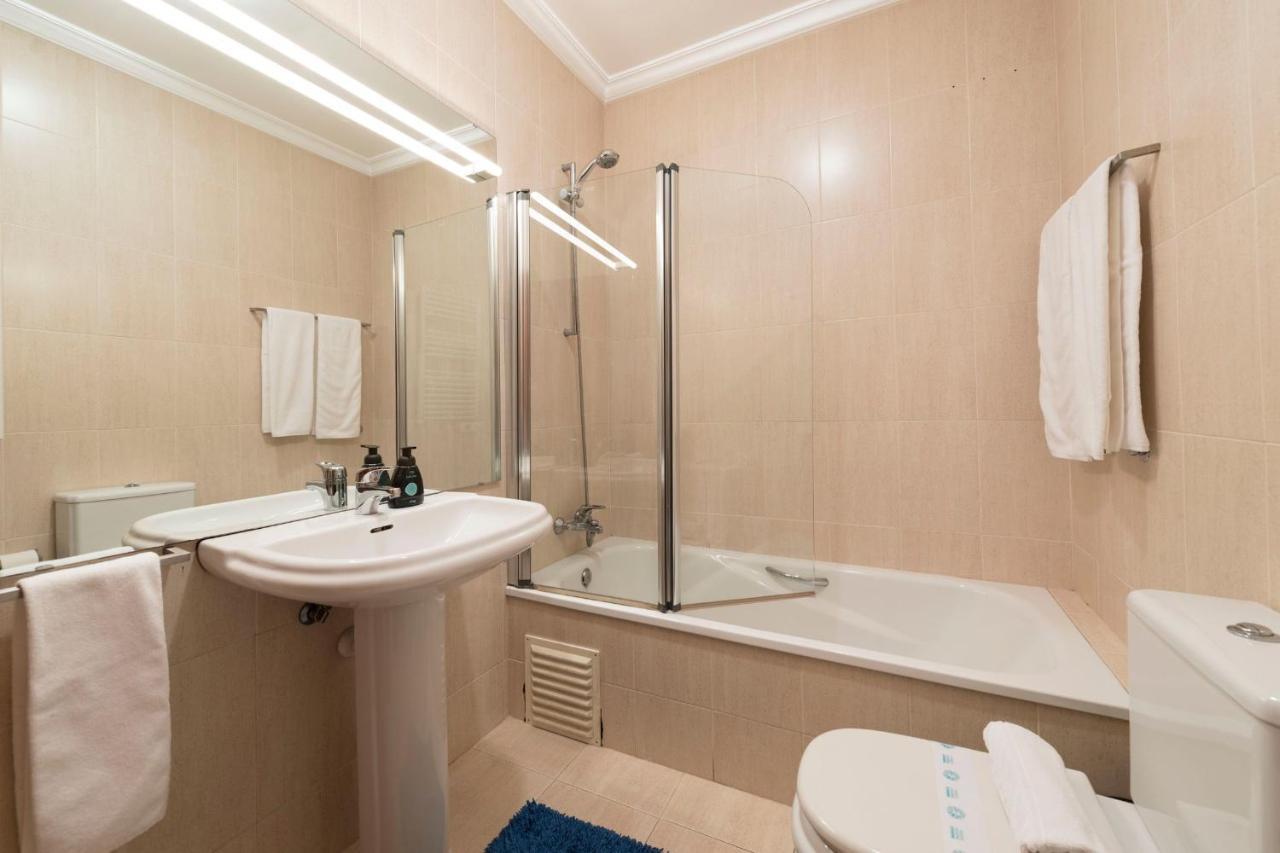 Lovelystay - Charm Beach Apartment By Metro Station Матозінюш Екстер'єр фото